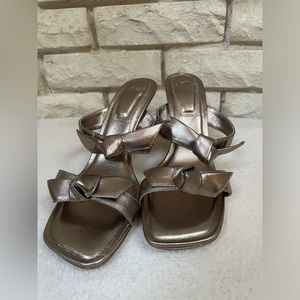 NWOT Alexandre Birman heels size 6.5